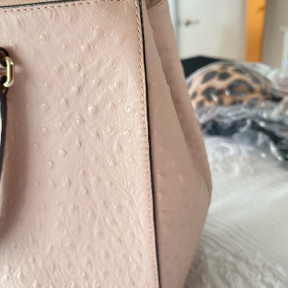 Kate Spade Blush Textured Tote with strap - Picture 4 of 16